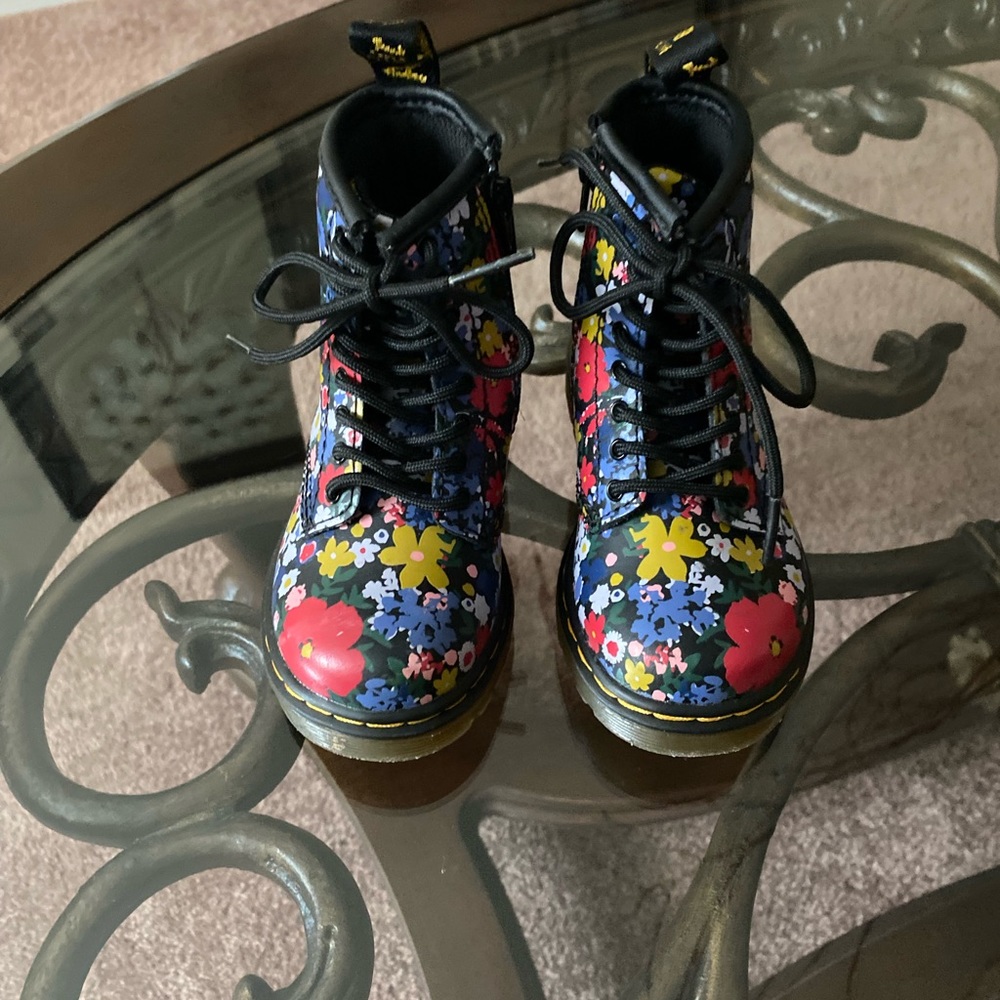 Toddler girl Dr. Martin Boots